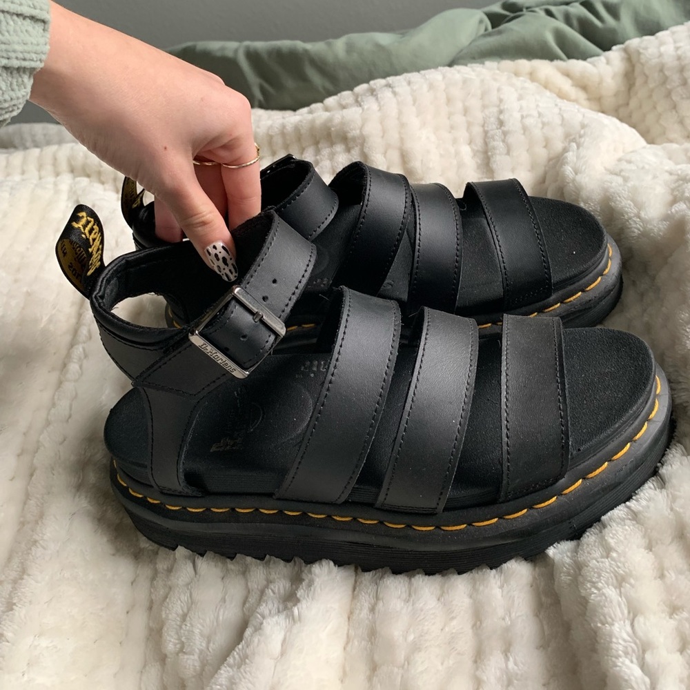 Doc Marten Blaire Sandals🖤